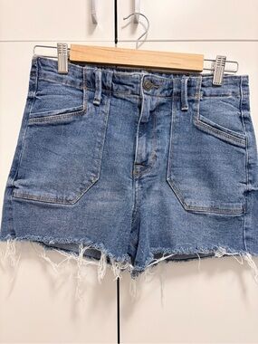 Kensie Frayed Hem Denim Shorts